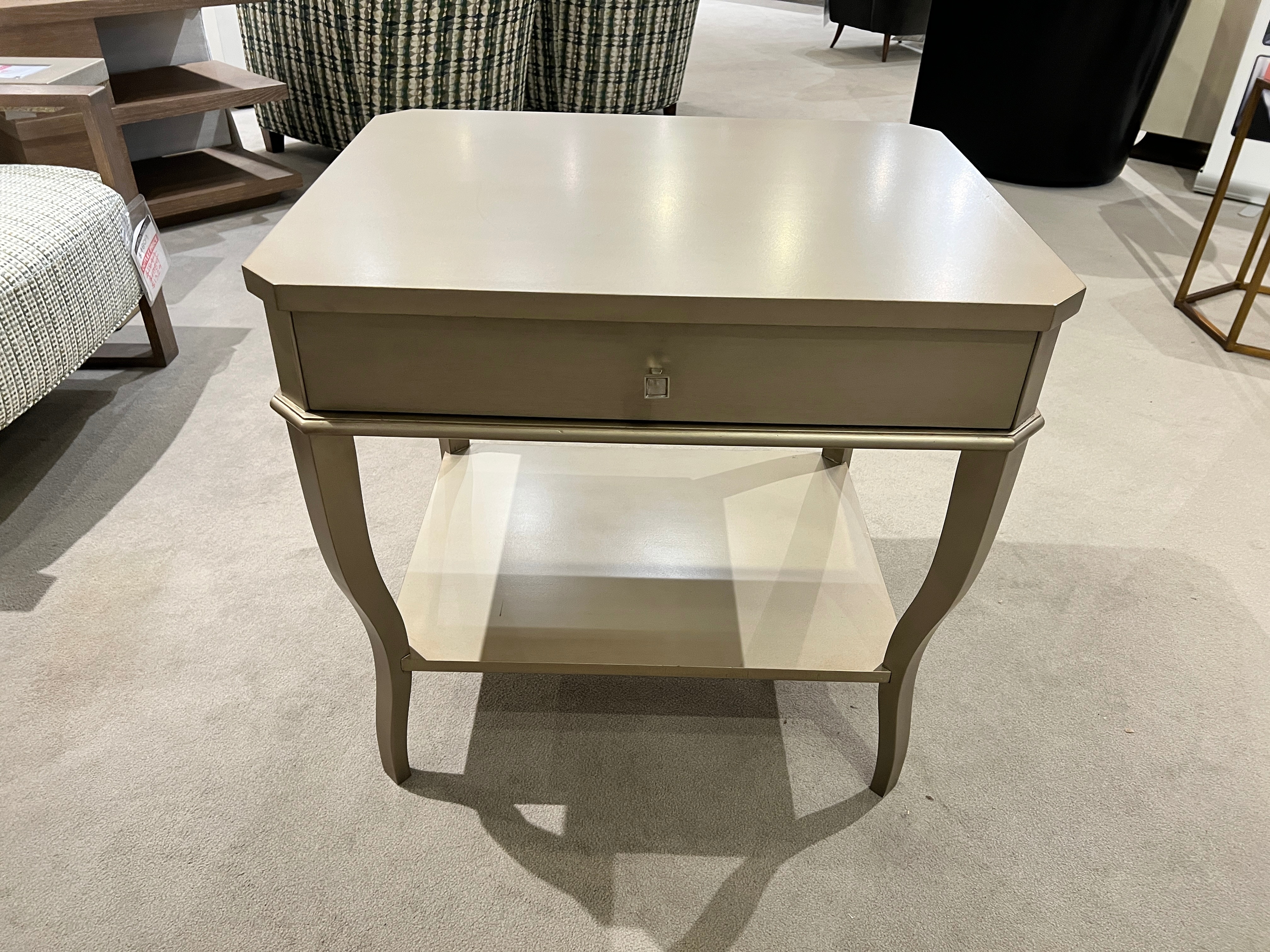 Hickory Chair Factory Outlet Tables Tables | Hickory Furniture
